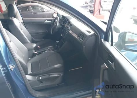 2018 Volkswagen Tiguan 2.0T Se/2.0T Sel z USA, uszkodzony, nr VIN 3VV2B7AX5JM096411